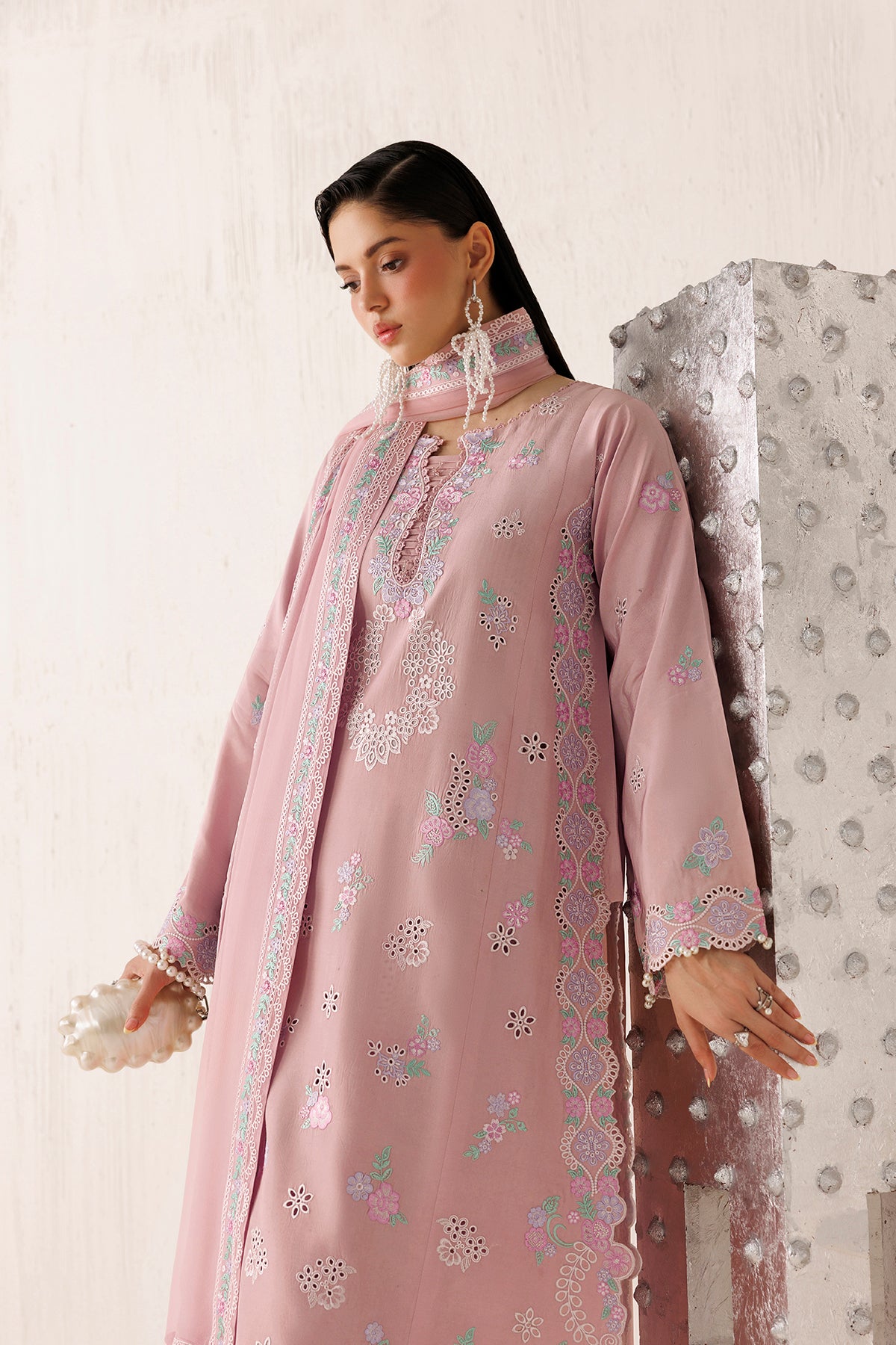 Opaline Poise