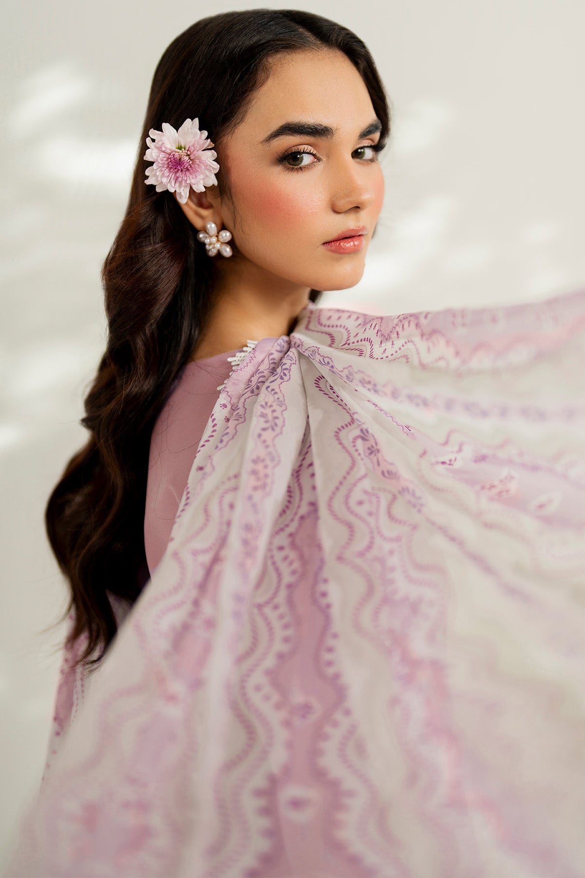 Hazel Drape