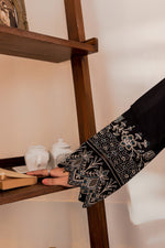 Black Floret