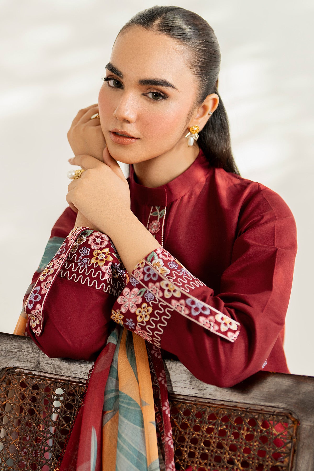 Maroon Muse